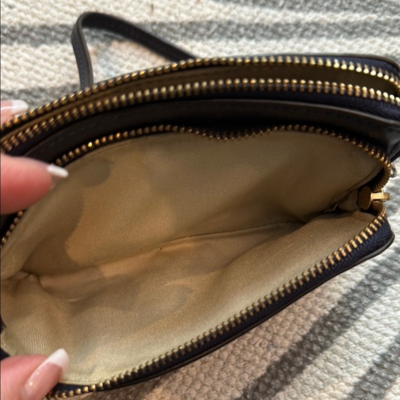 COACH SAFFIANO WRISTLET - Picture 9 of 9